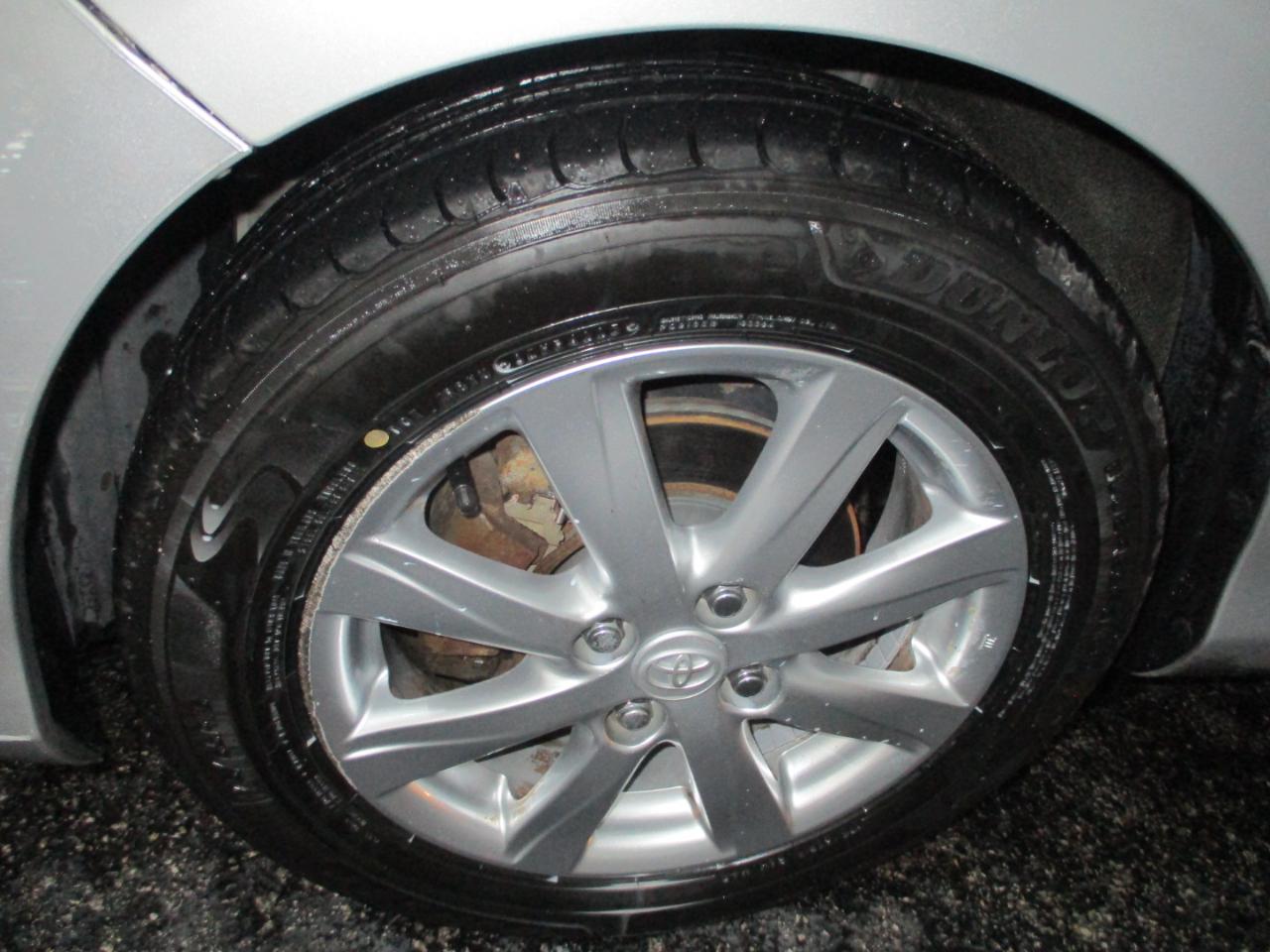 Toyota Yaris 5dr Liftback Auto LE (Natl) 2015