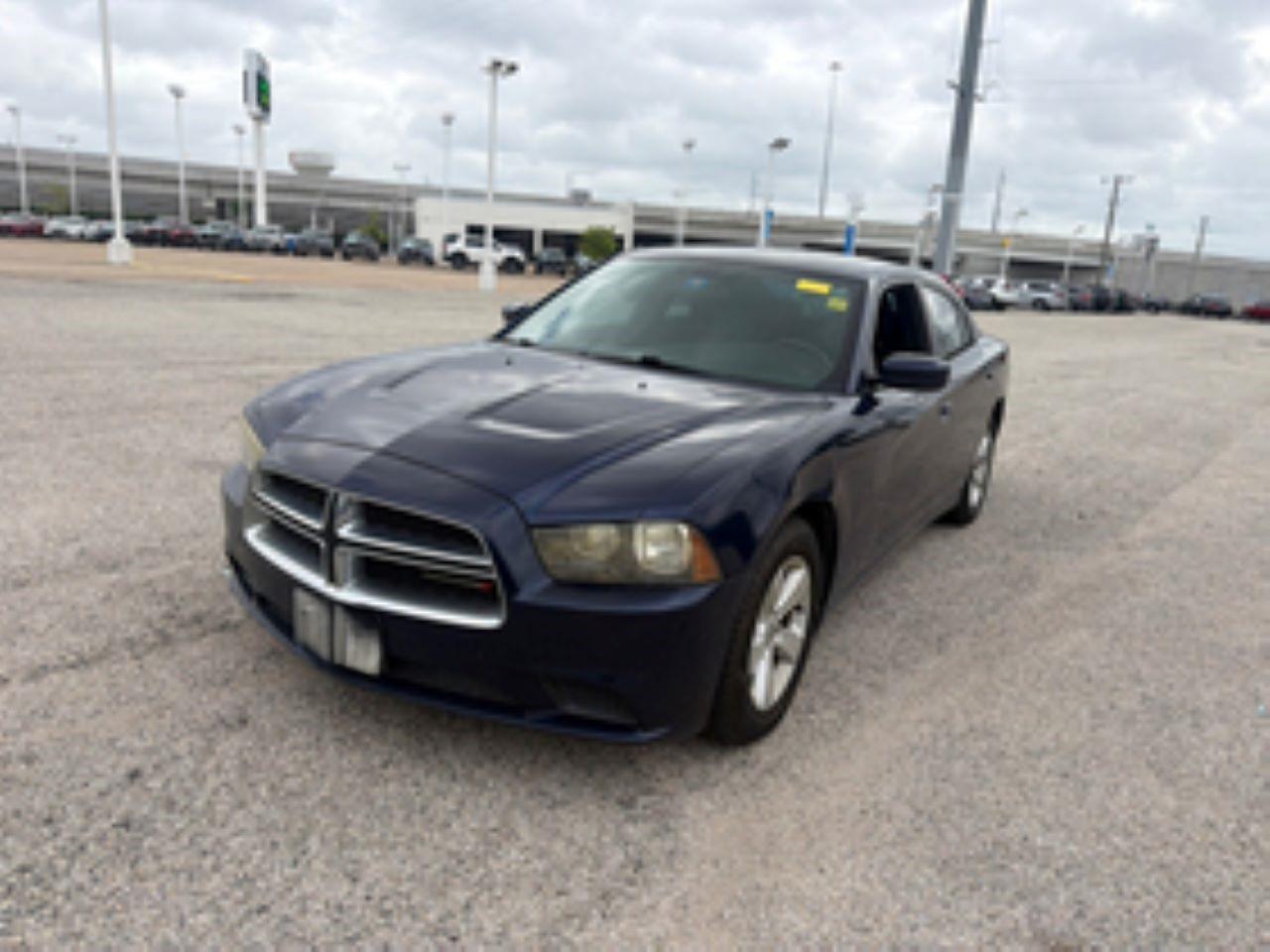 Dodge Charger 4dr Sdn SE RWD 2014