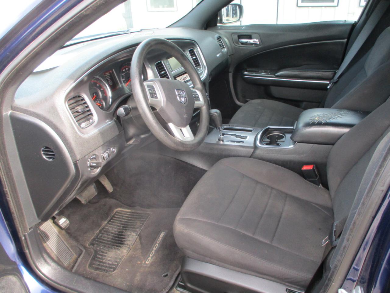 Dodge Charger 4dr Sdn SE RWD 2014