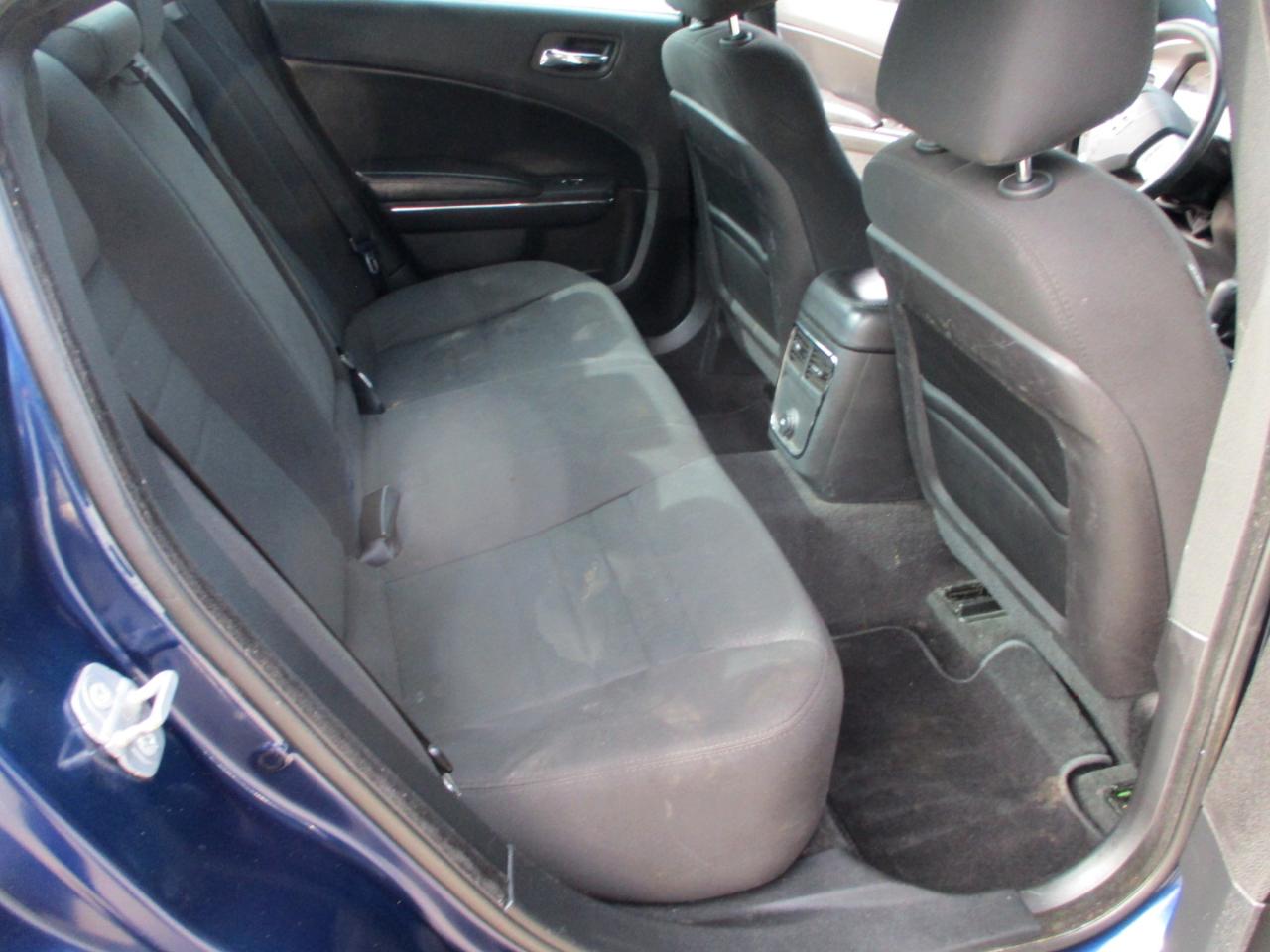 Dodge Charger 4dr Sdn SE RWD 2014