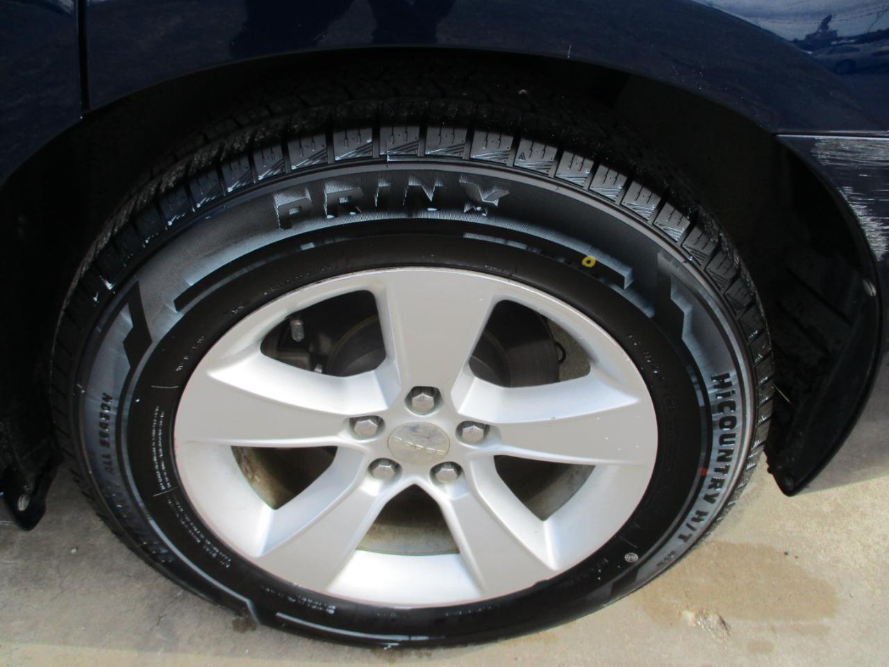 Dodge Charger 4dr Sdn SE RWD 2014