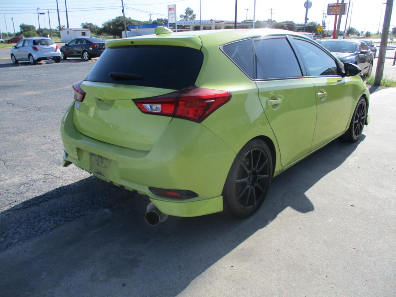 Scion iM  2016