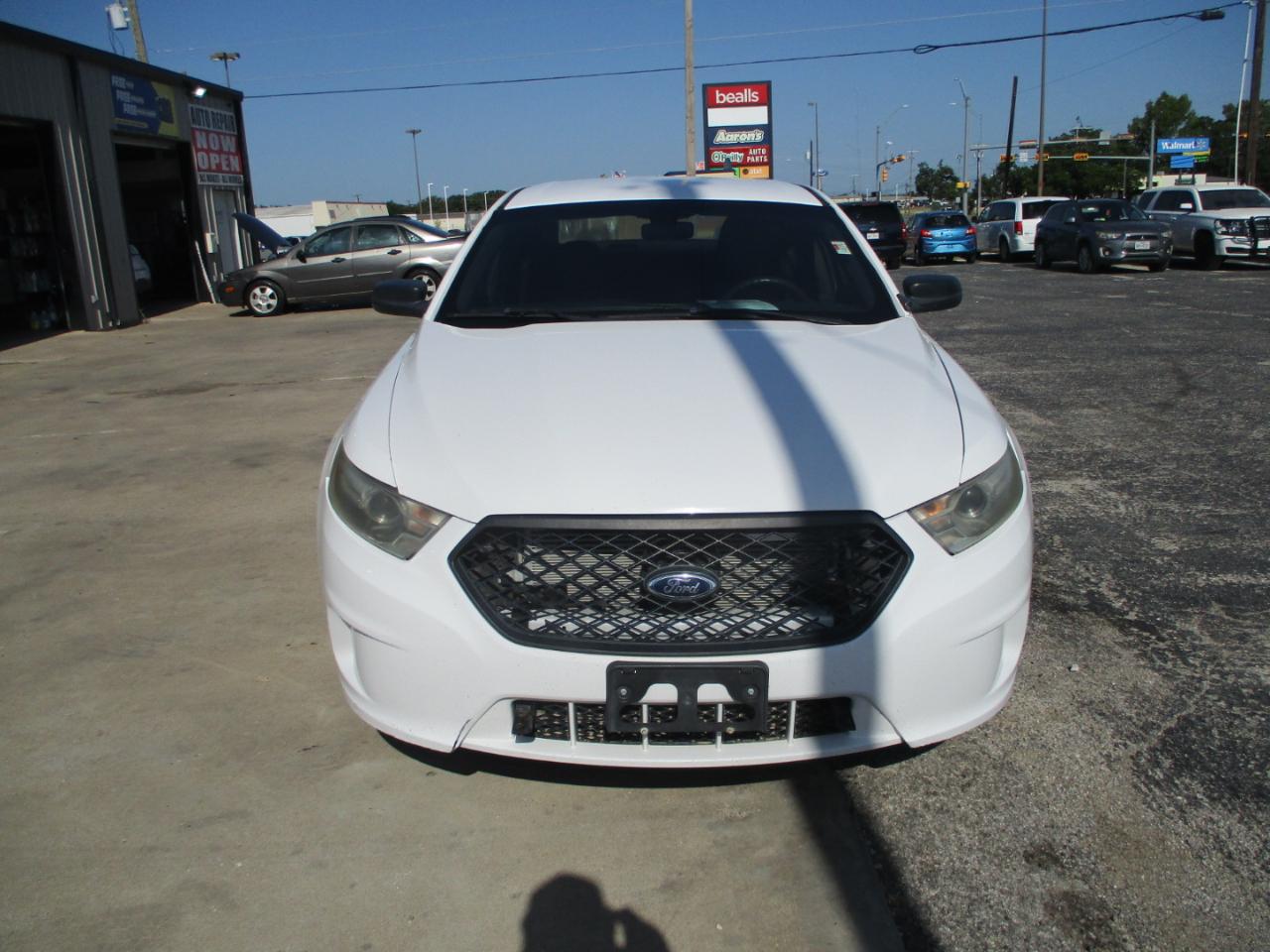 Ford Taurus  2014