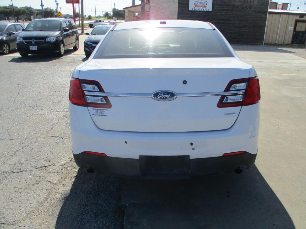 Ford Taurus  2014