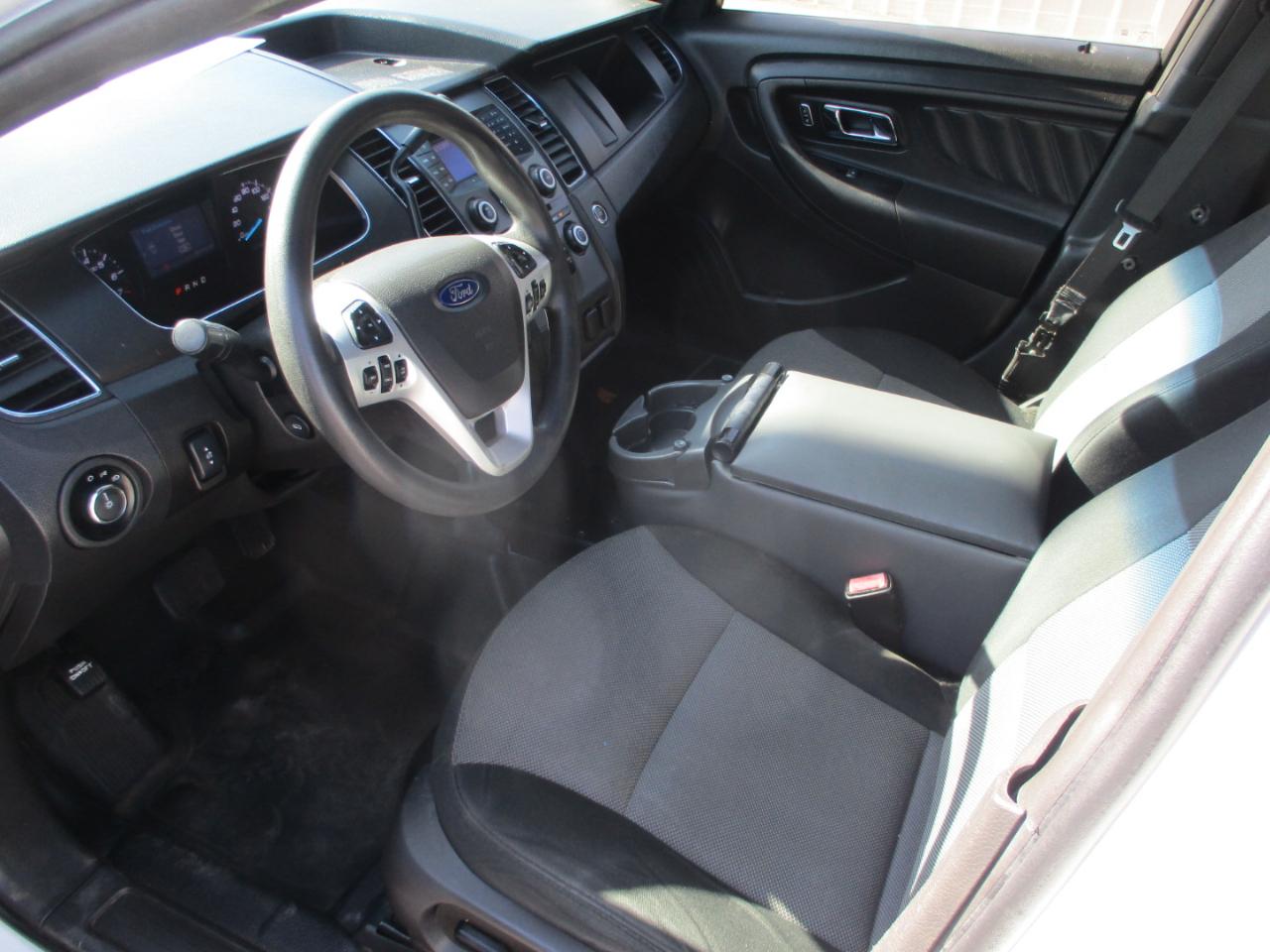 Ford Taurus  2014
