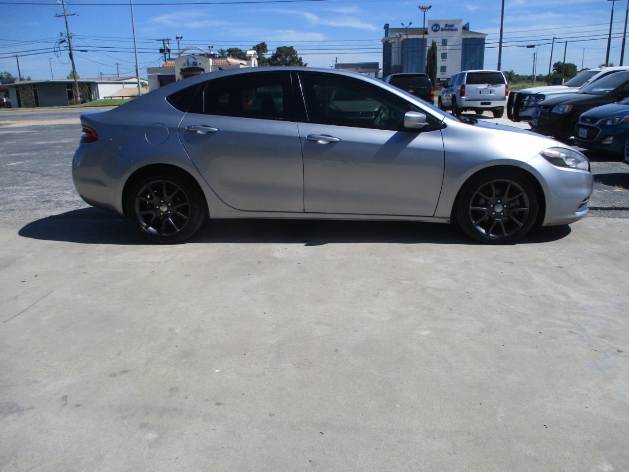 Dodge Dart 4dr Sdn SE 2016