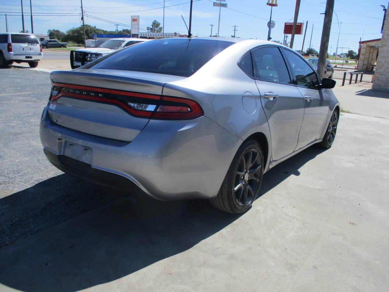 Dodge Dart 4dr Sdn SE 2016