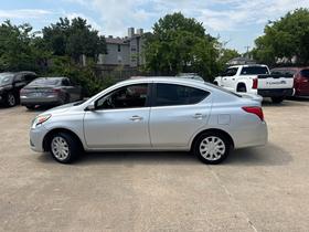 Nissan Versa Sedan  2019