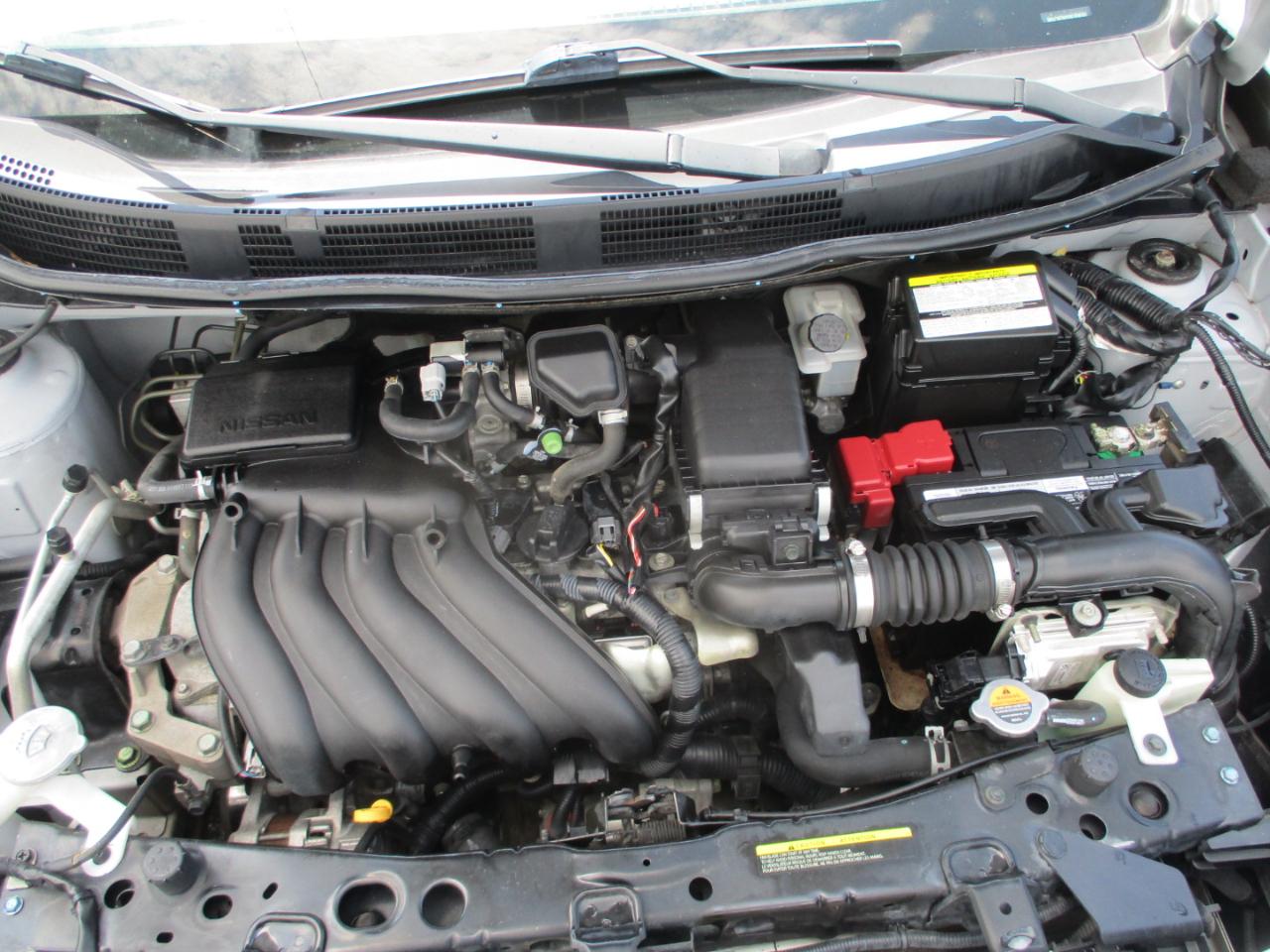 Nissan Versa Sedan  2019