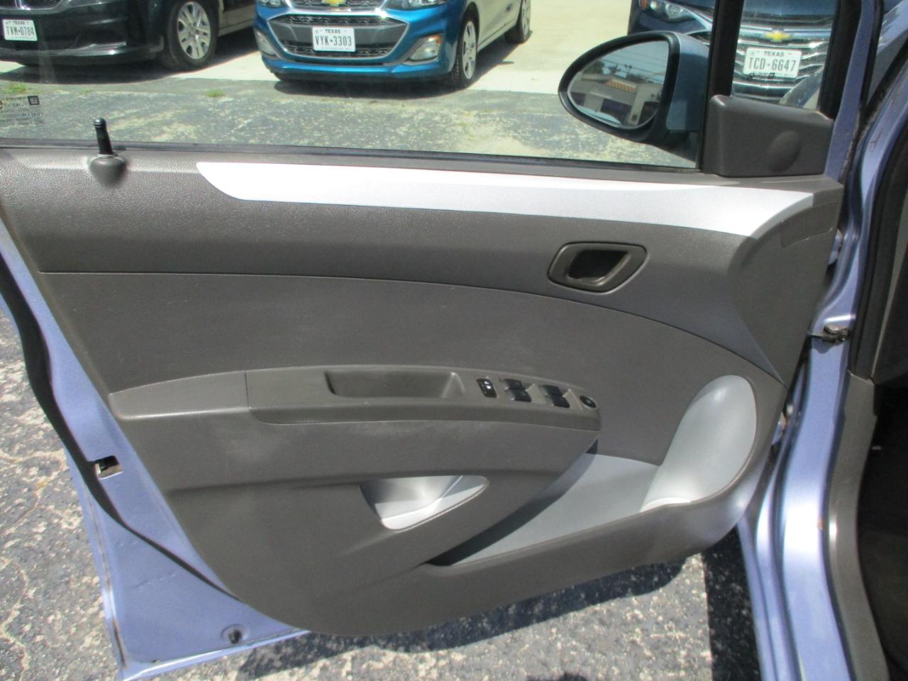 Chevrolet Spark 5dr HB CVT LT w/1LT 2014