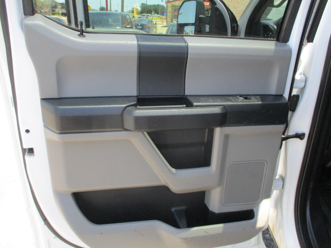 Ford Super Duty F-250 SRW 4WD Crew Cab 172" XL 2019