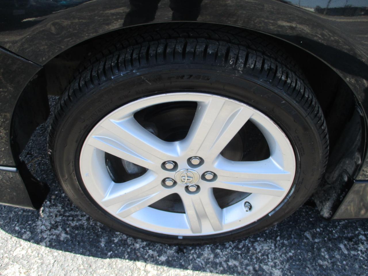 Toyota Corolla 4dr Sdn Auto LE Special Edition (Natl) 2013