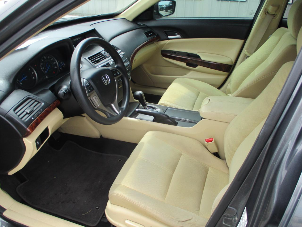 Honda Crosstour 2WD V6 5dr EX 2012