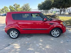 Kia Soul 5dr Wgn Auto + 2013