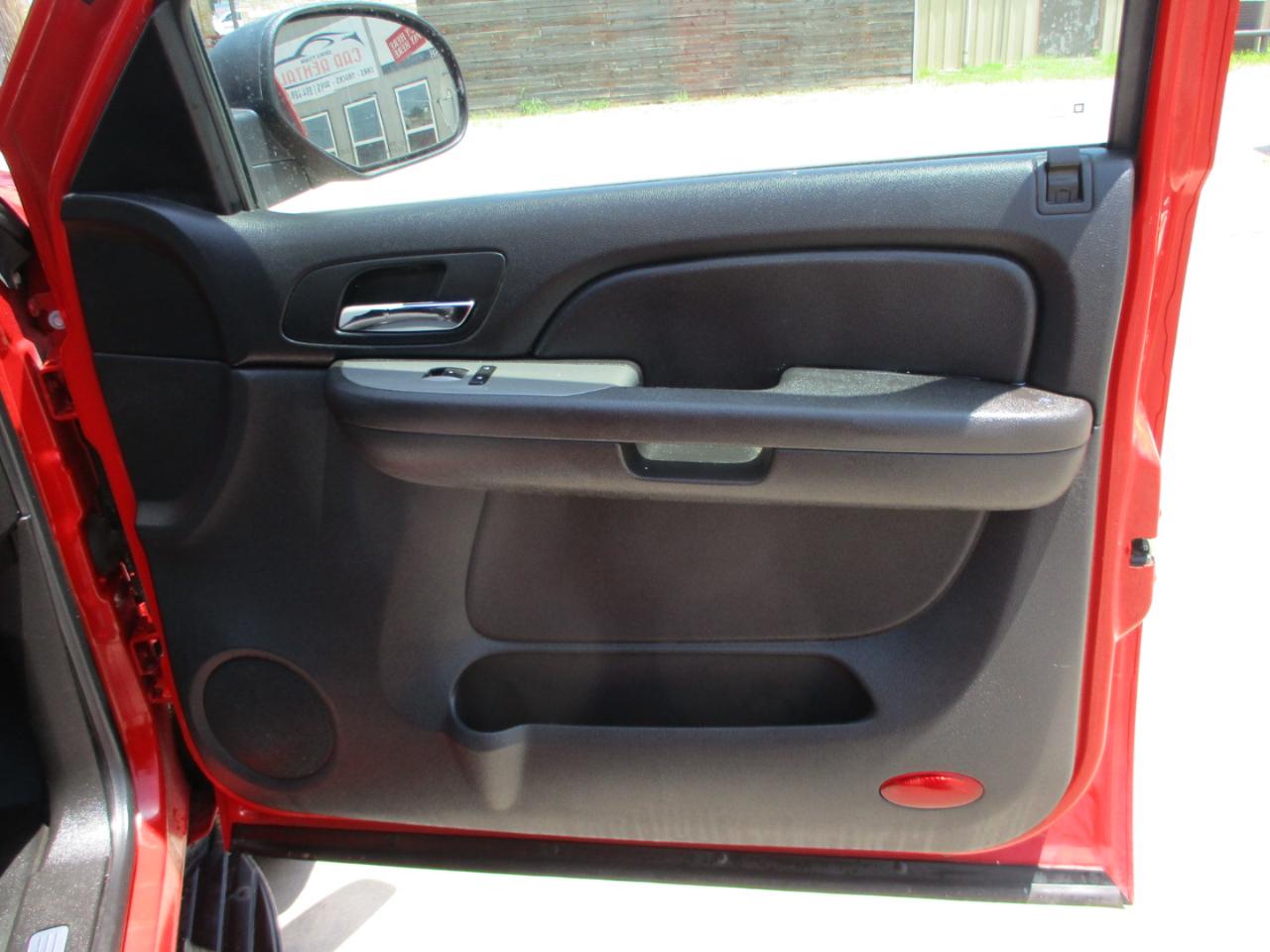 Chevrolet Tahoe 4WD 4dr 2009