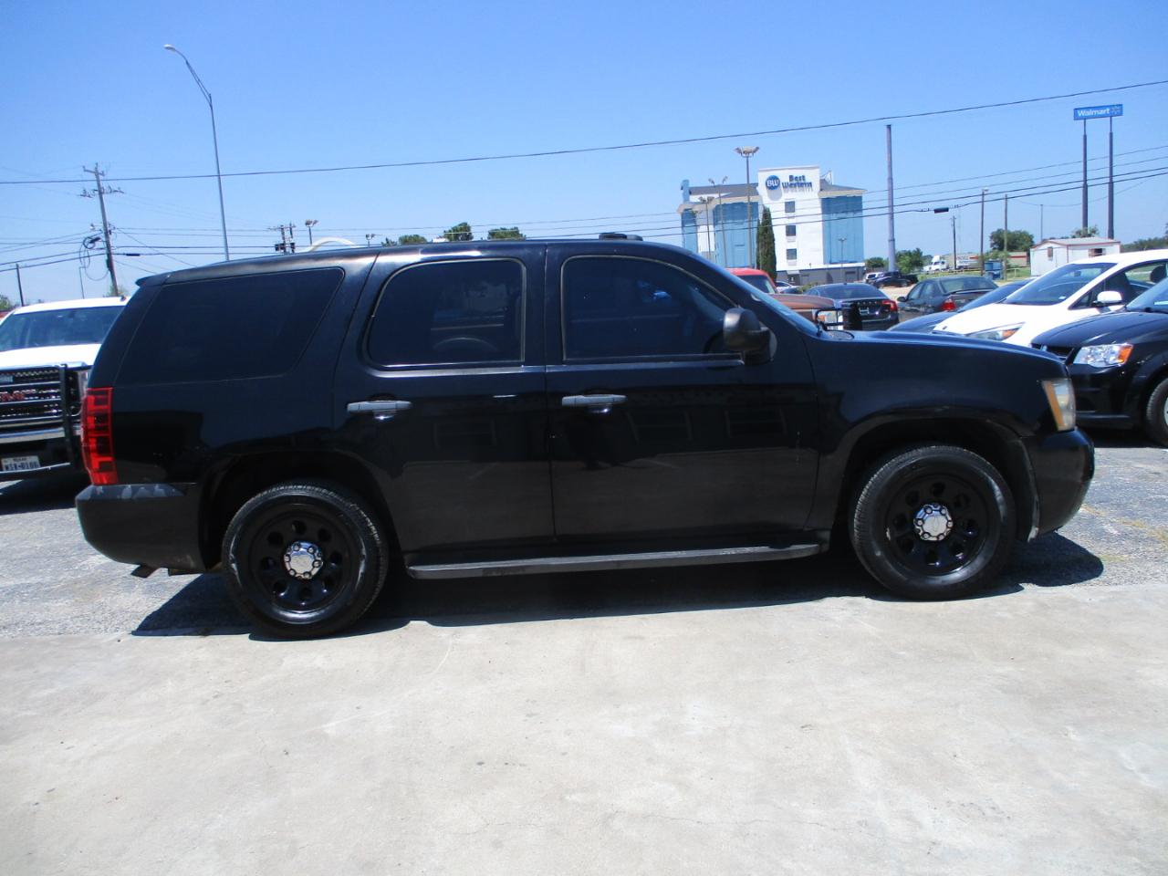 Chevrolet Tahoe  2014