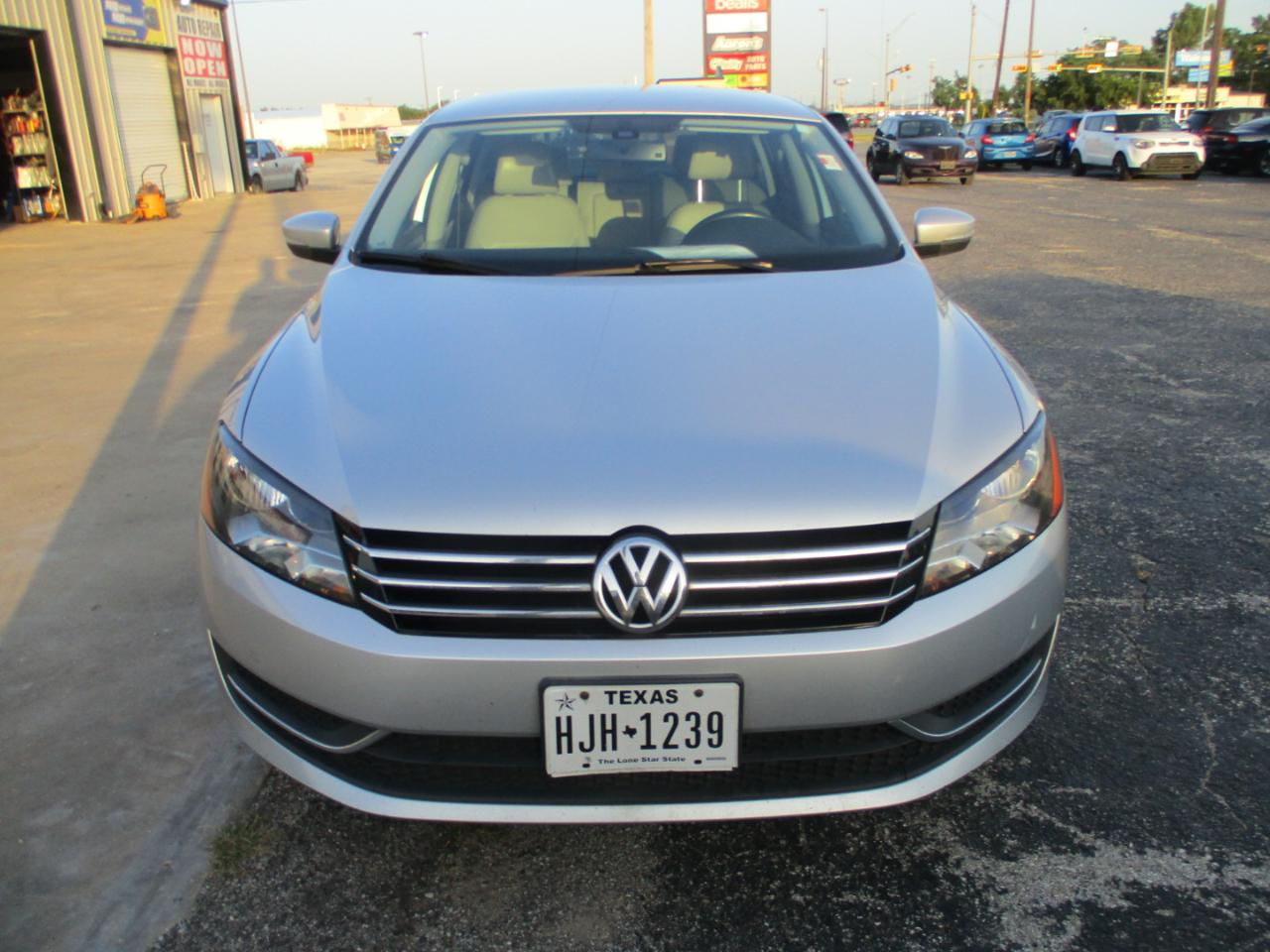 Volkswagen Passat  2014