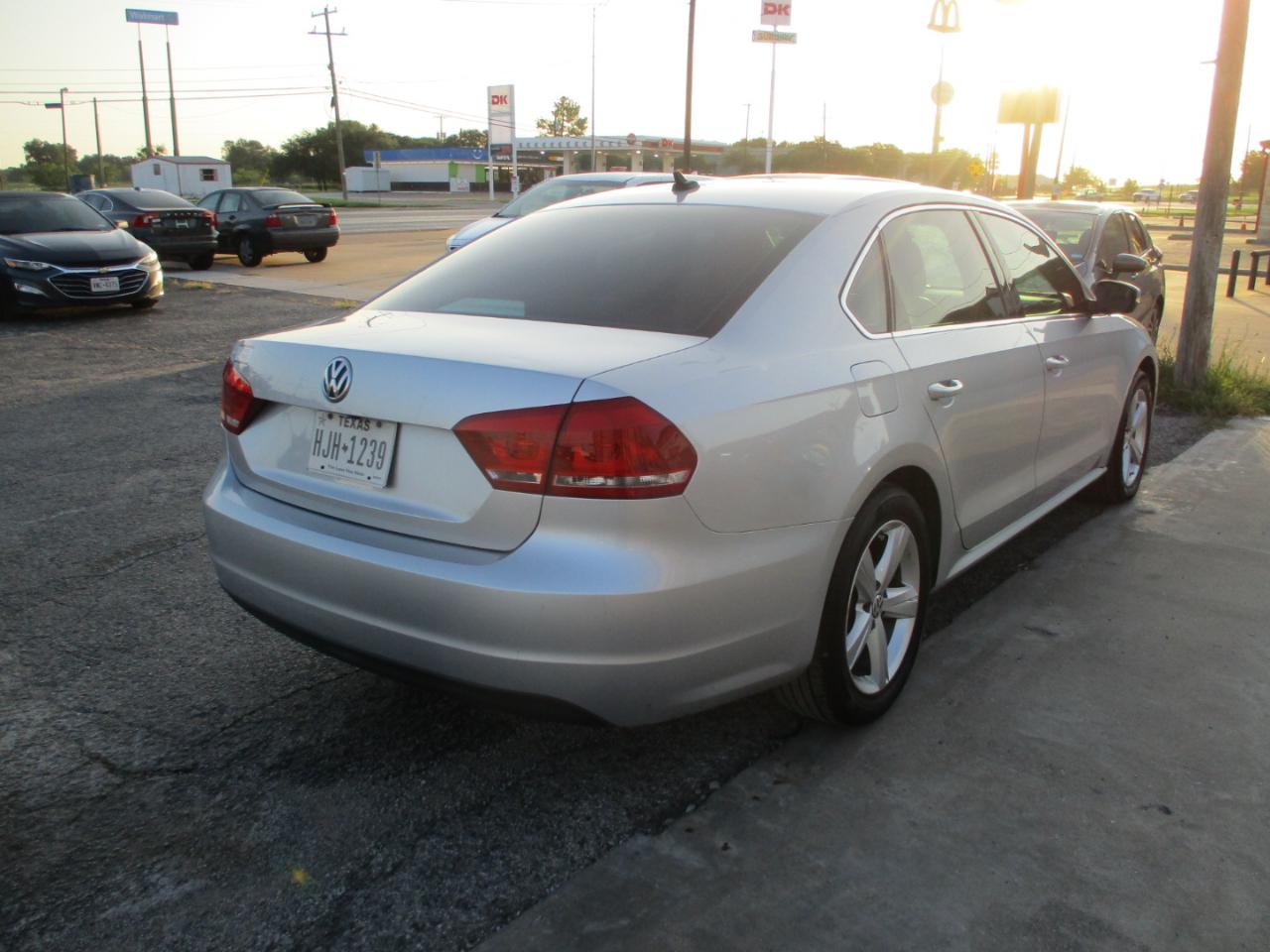 Volkswagen Passat  2014