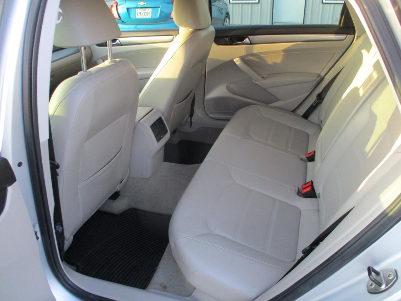 Volkswagen Passat  2014