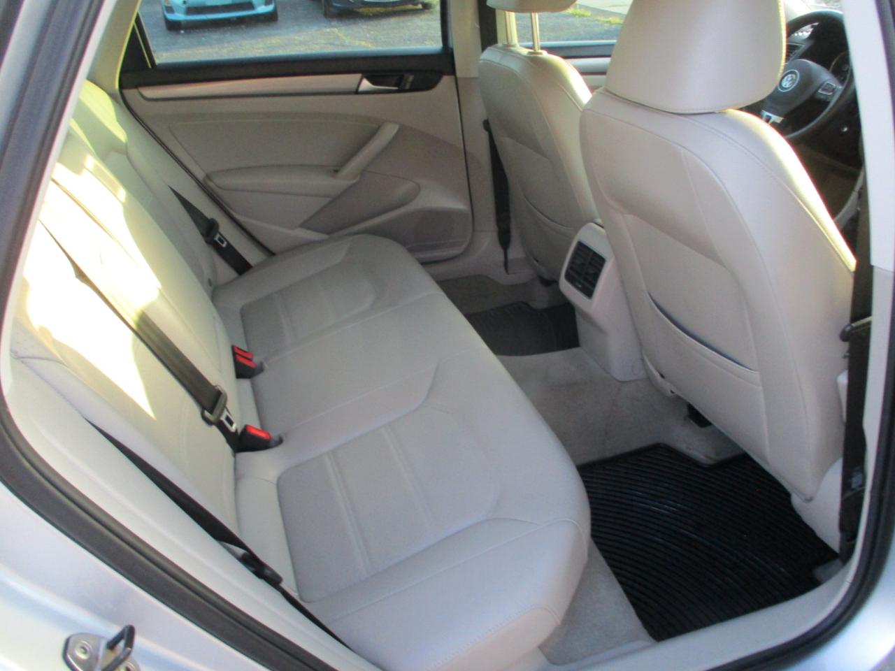 Volkswagen Passat  2014