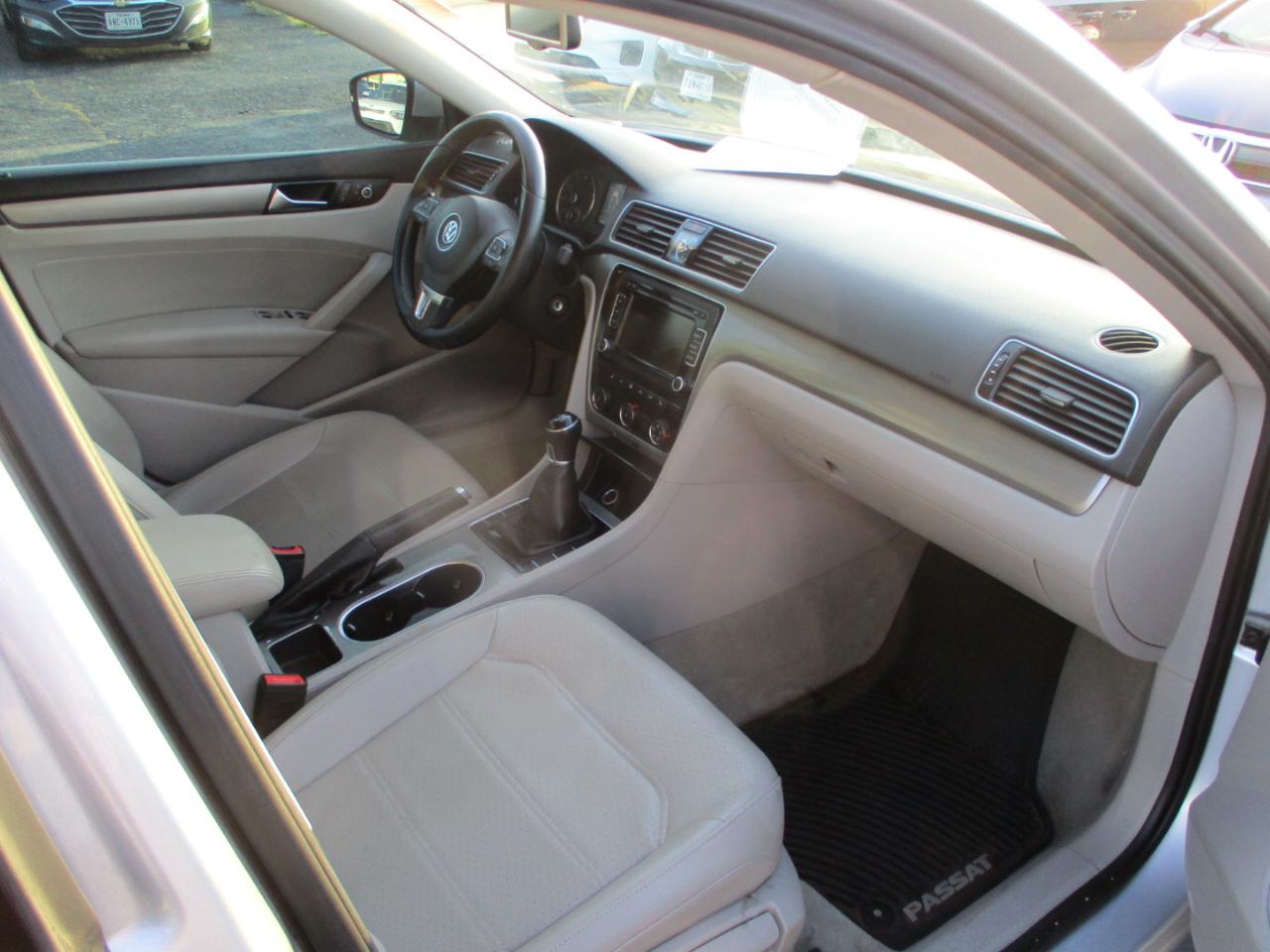 Volkswagen Passat  2014