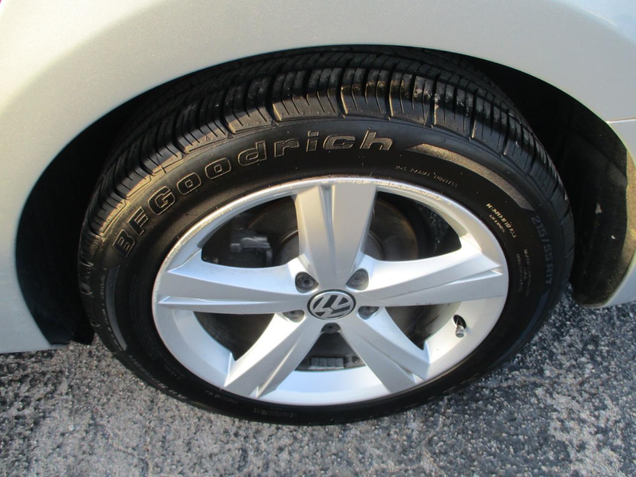 Volkswagen Passat  2014