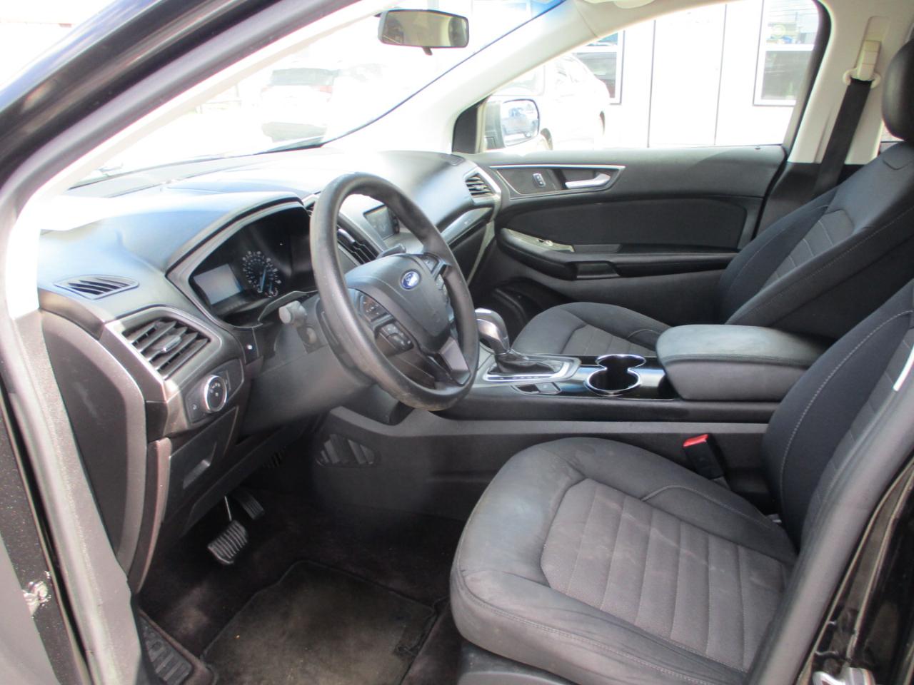 Ford Edge 4dr SE FWD 2015