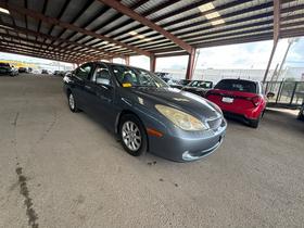 Lexus ES 330 4dr Sdn 2005