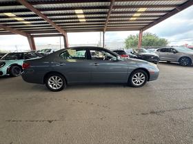 Lexus ES 330 4dr Sdn 2005
