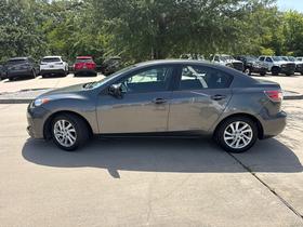 Mazda MAZDA3 4dr Sdn Auto i Touring 2012