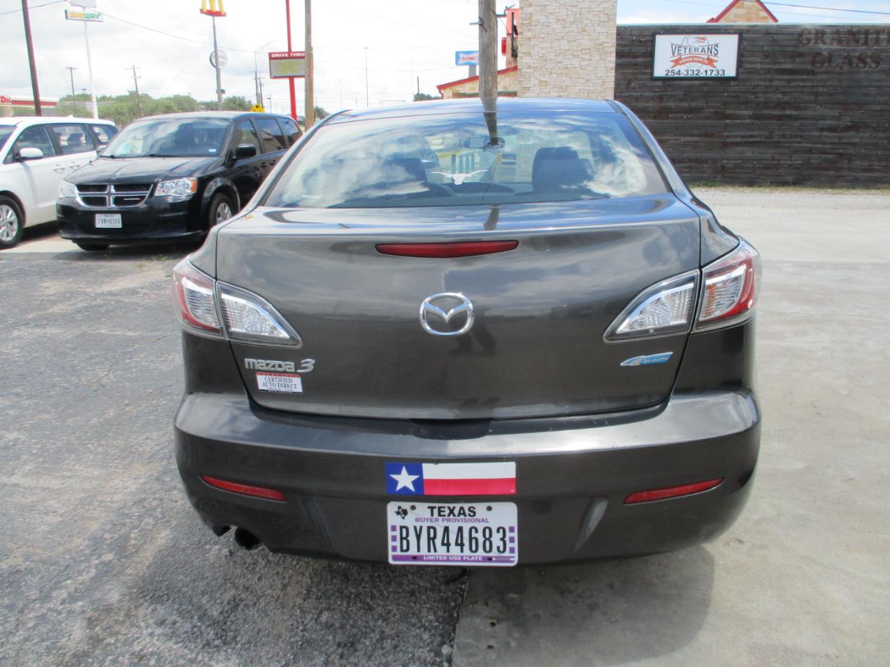 Mazda MAZDA3 4dr Sdn Auto i Touring 2012