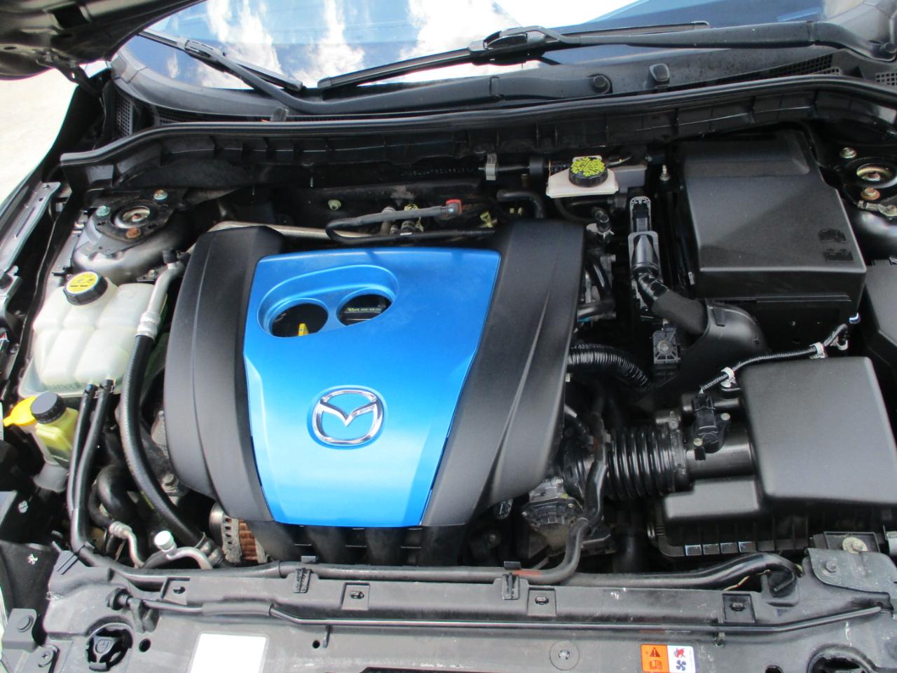 Mazda MAZDA3 4dr Sdn Auto i Touring 2012