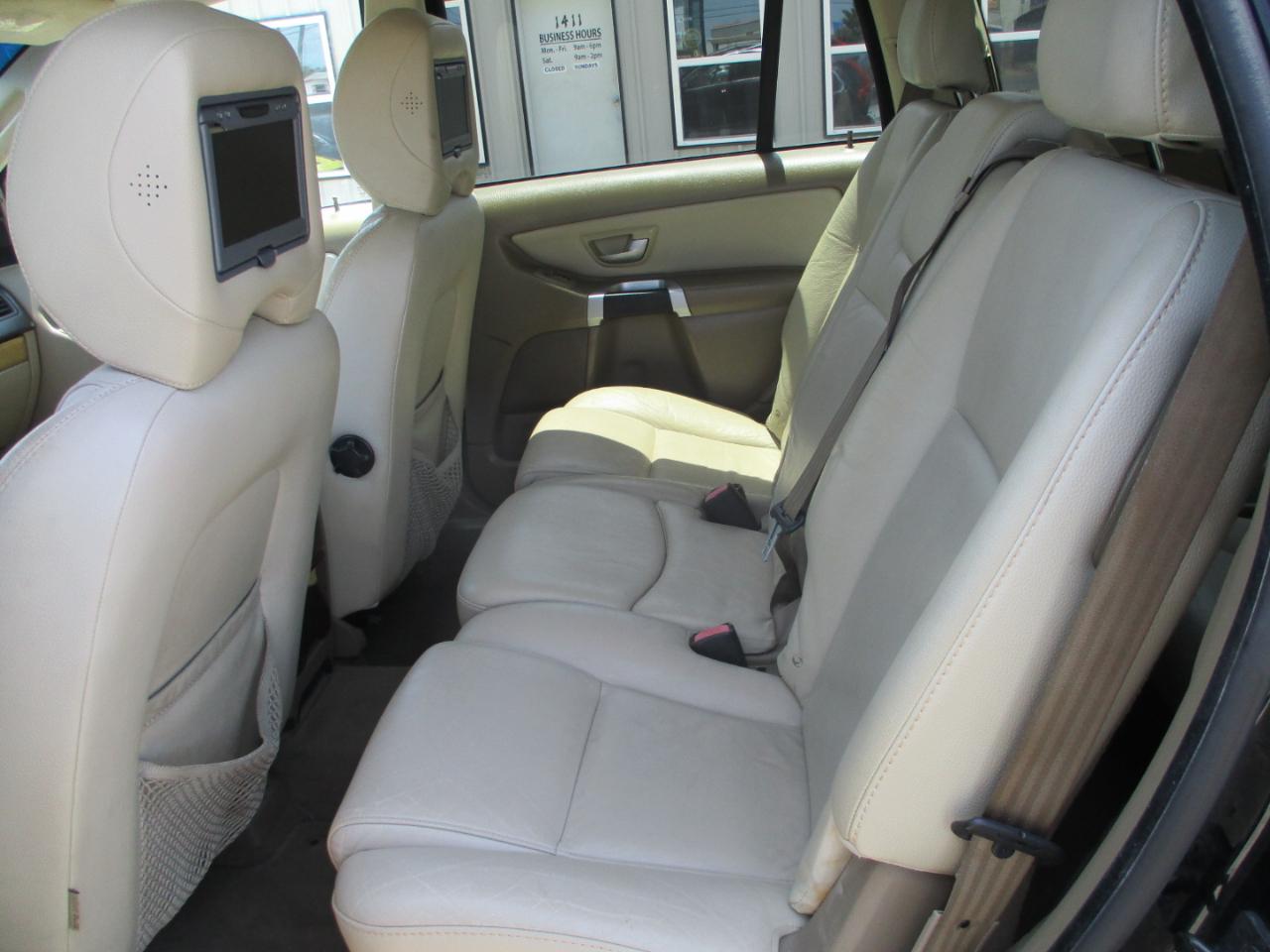 Volvo XC90 FWD 4dr I6 w/Snrf/3rd Row 2008