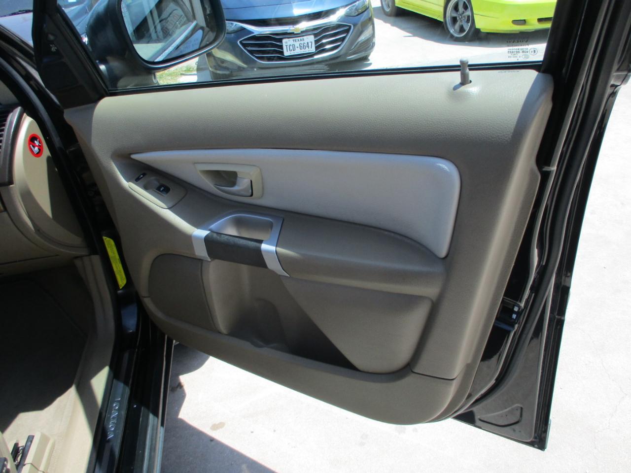Volvo XC90 FWD 4dr I6 w/Snrf/3rd Row 2008