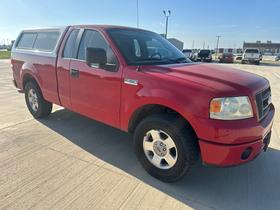 Ford F-150 Reg Cab 126" XLT 2006