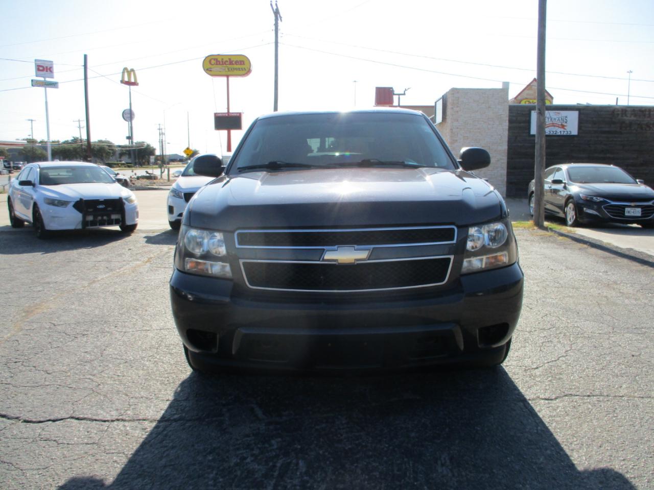 Chevrolet Tahoe  2010