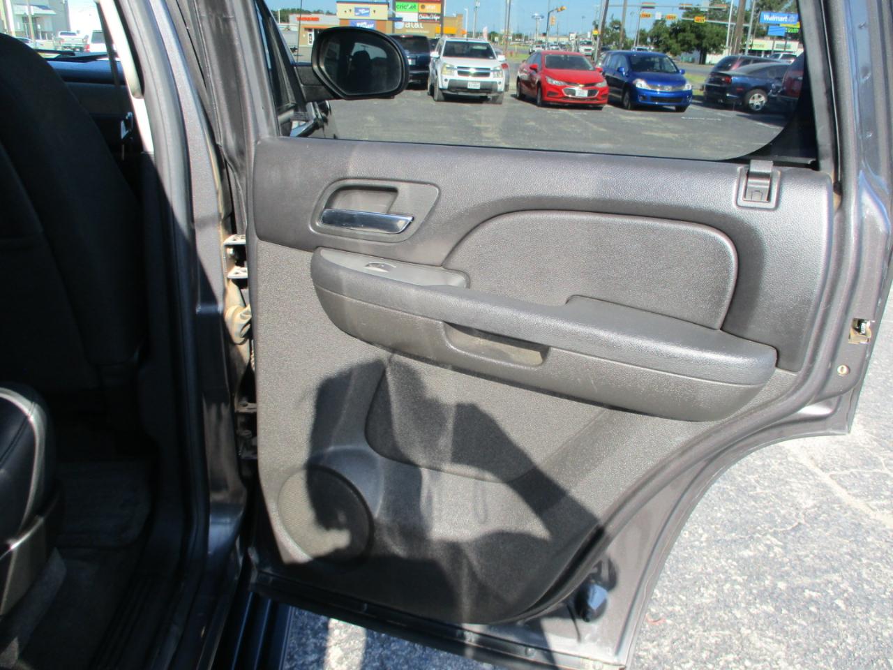 Chevrolet Tahoe  2010