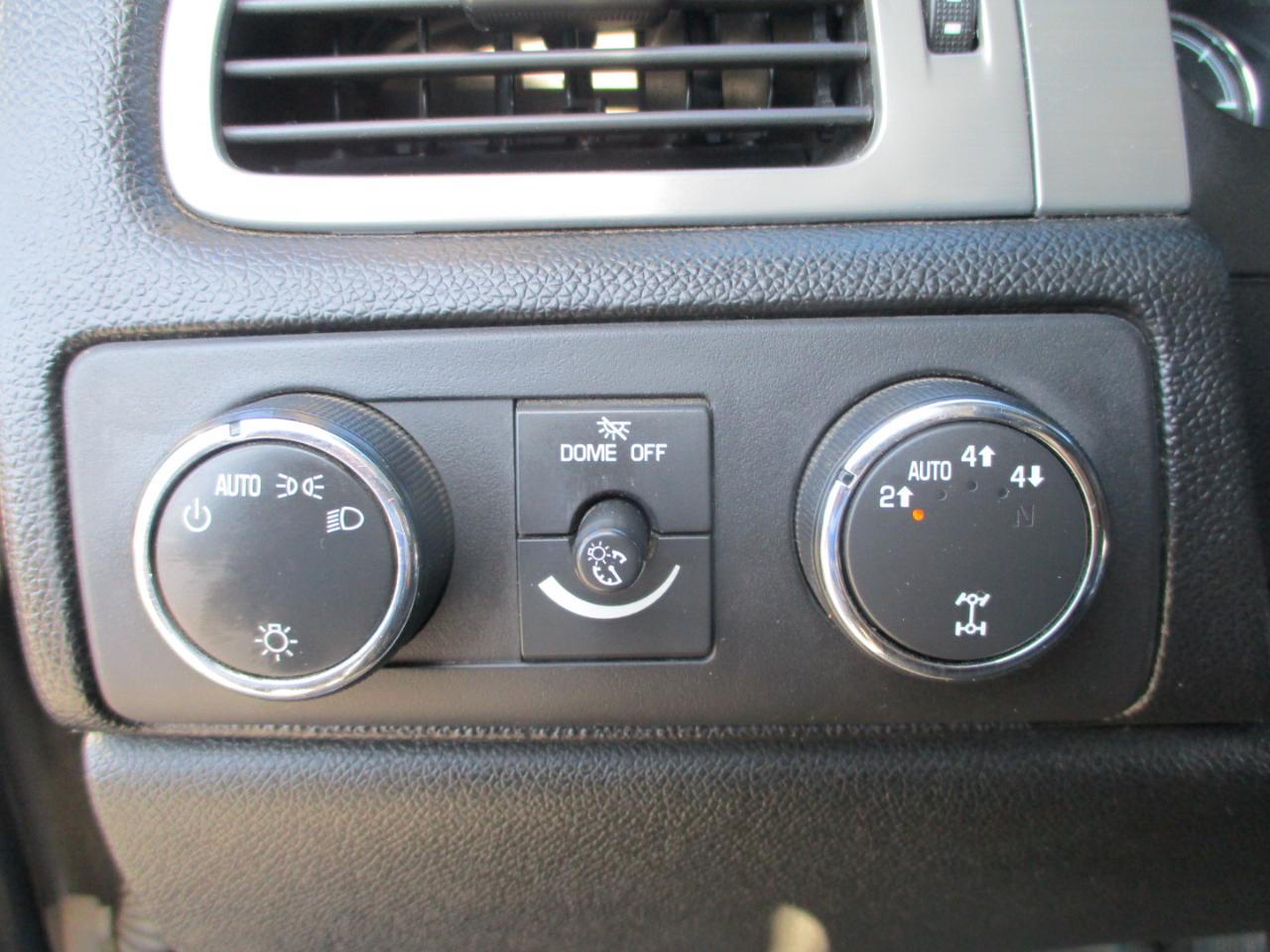 Chevrolet Tahoe  2010