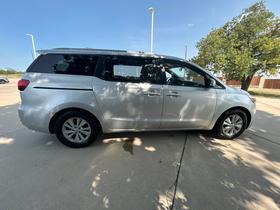 Kia Sedona 4dr Wgn LX 2015