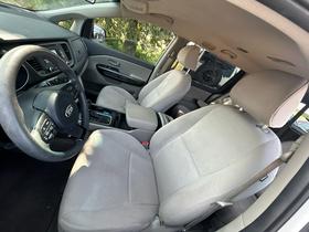 Kia Sedona 4dr Wgn LX 2015