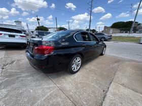 BMW 5 Series 4dr Sdn 528i RWD 2014