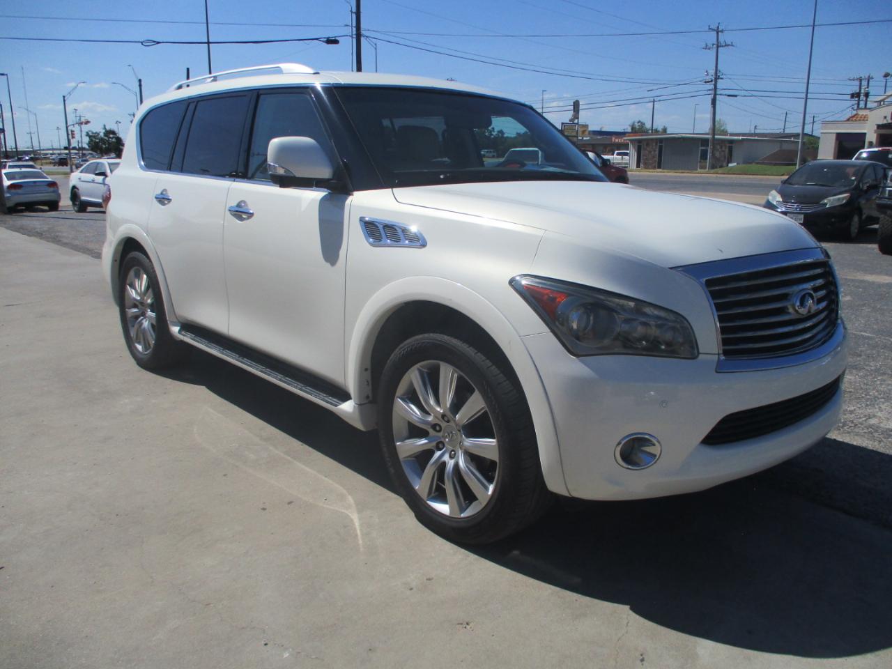 Infiniti QX56 4WD 4dr 7-passenger 2012