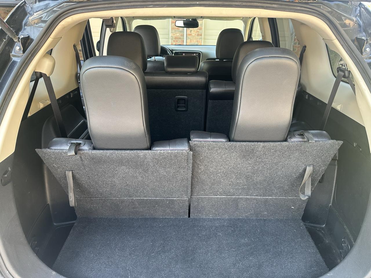 Mitsubishi Outlander SEL FWD 2017