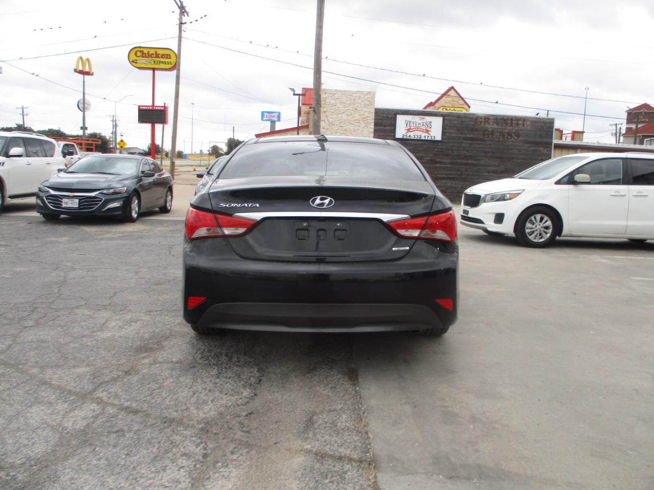 Hyundai Sonata photo 6
