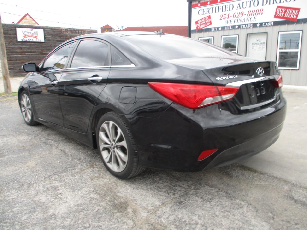 Hyundai Sonata photo 7