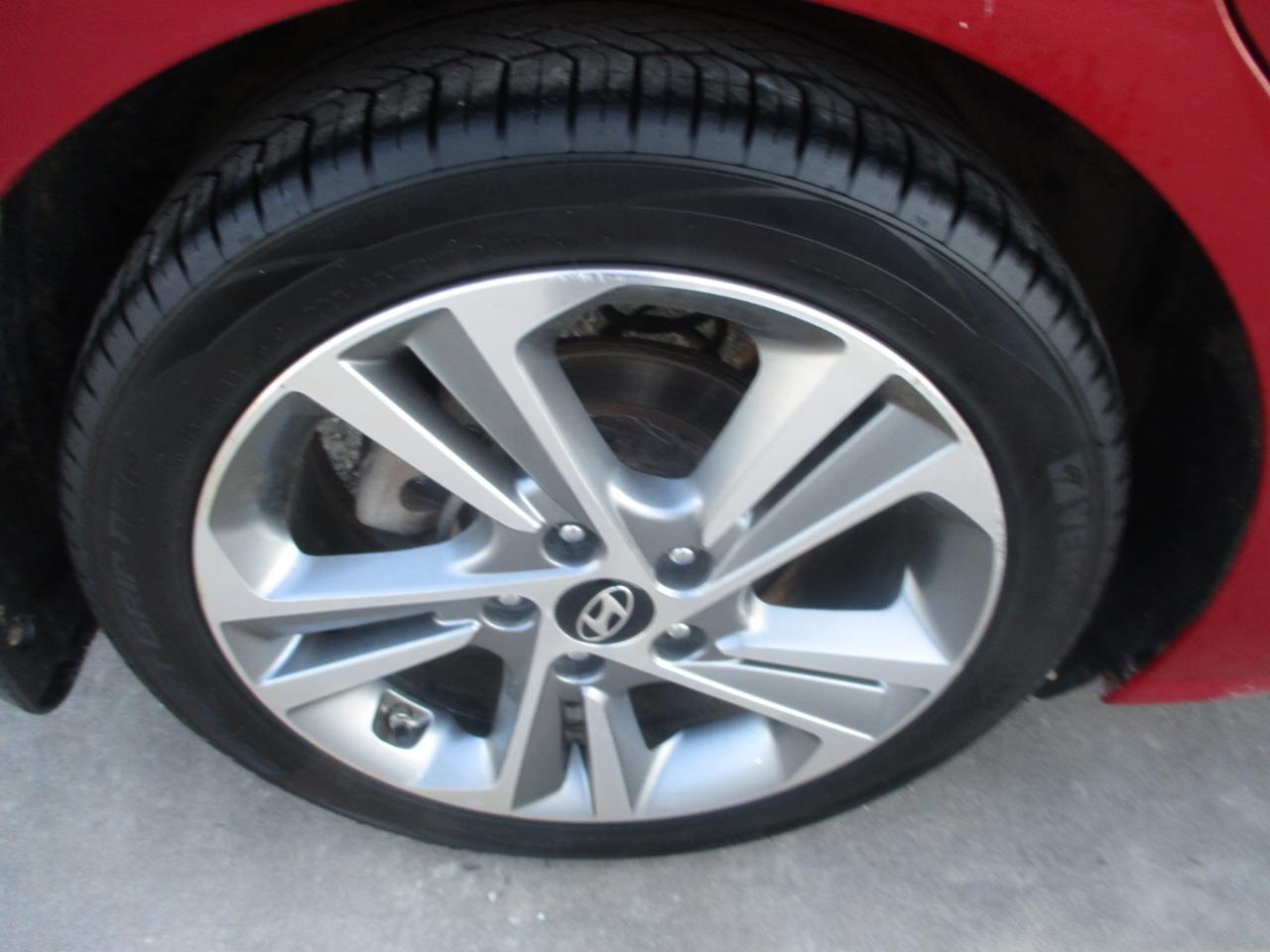 Hyundai Elantra Limited 2.0L Auto (Ulsan) 2017