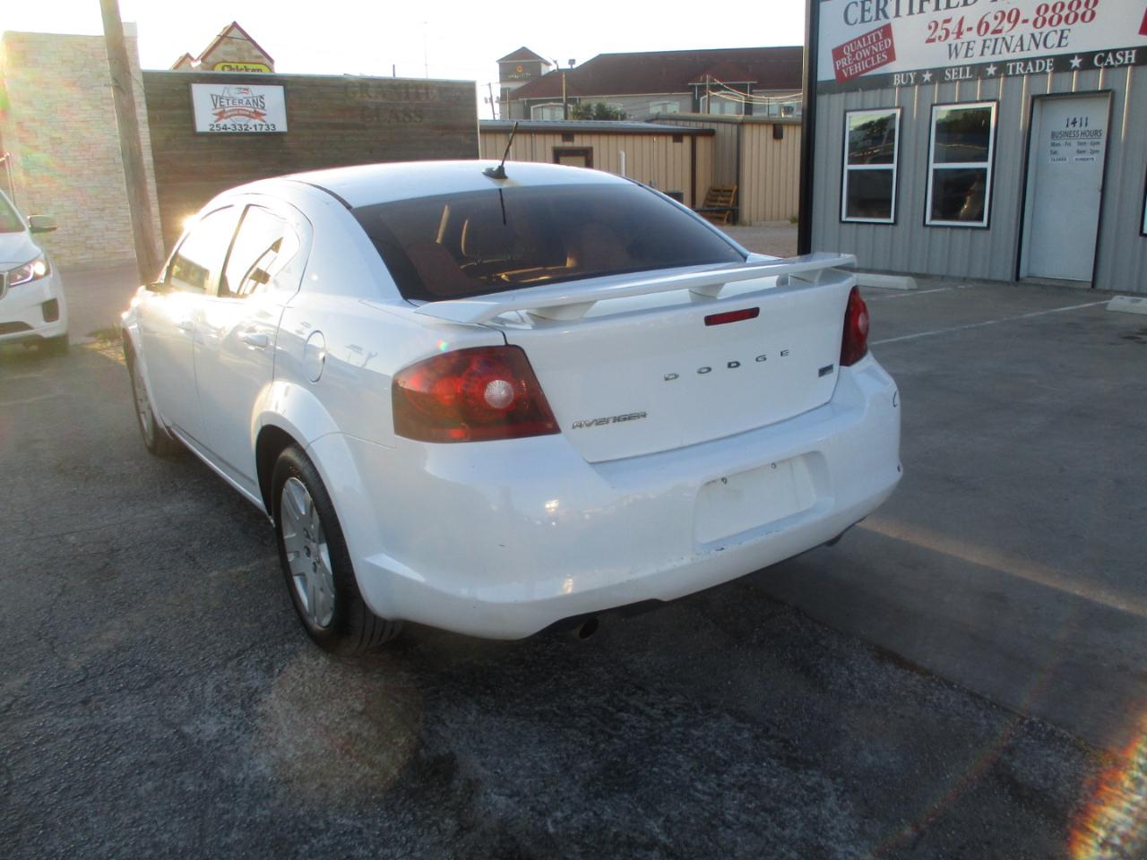 Dodge Avenger 4dr Sdn SE V6 2013