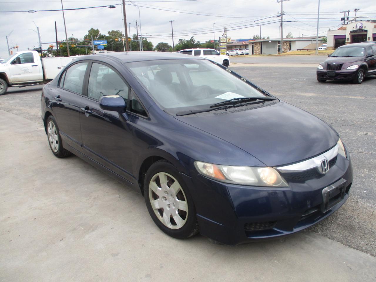 Honda Civic photo 2