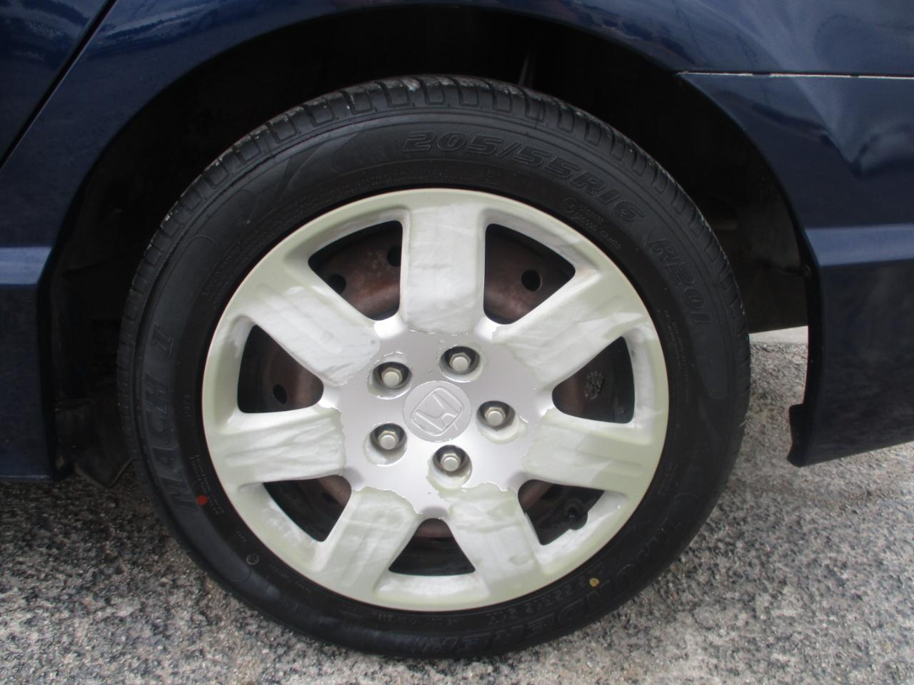 Honda Civic photo 8