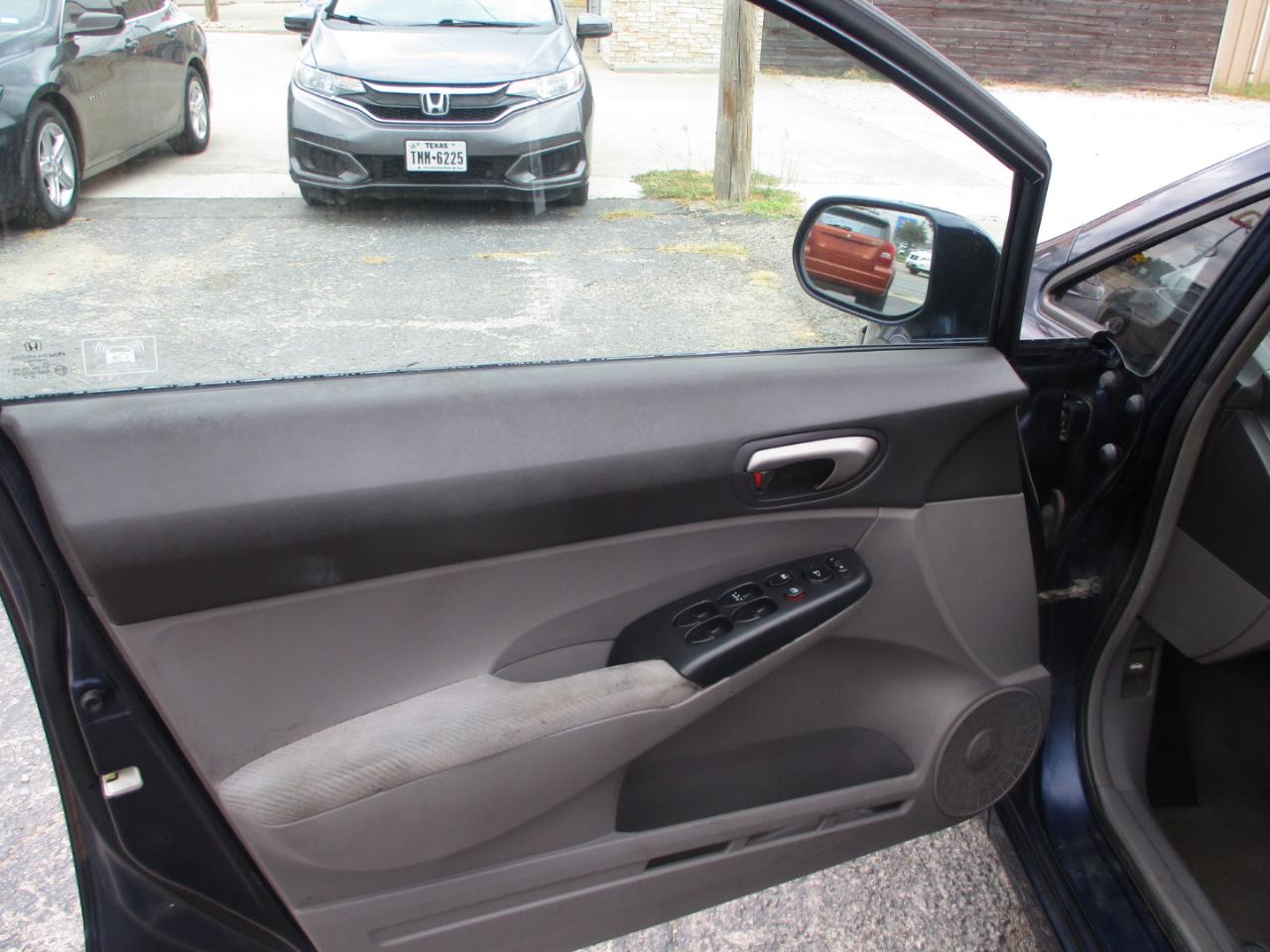 Honda Civic photo 10